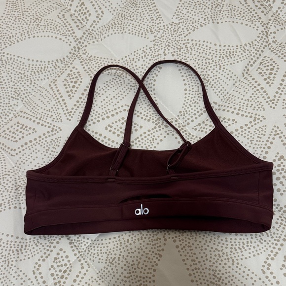 ALO Yoga Air Lift Sports Bra - Picture 3 of 4